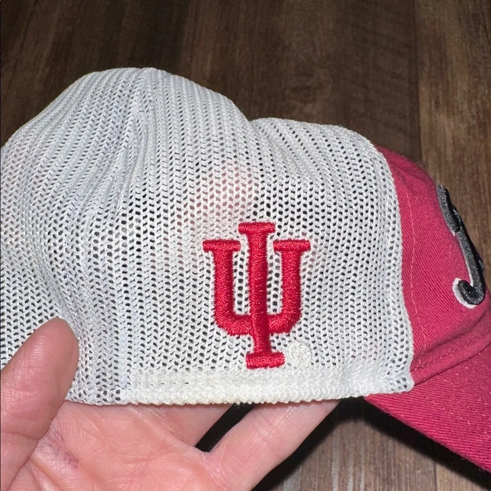 Titleist Indiana Hoosiers Hat Cap Strap Back Adjustable White‎ Crimson